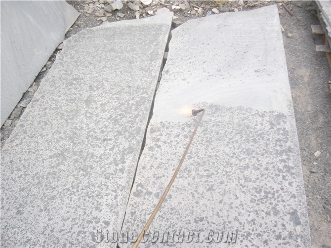 China Natural Hainan Black Basalt Tile & Slab, Lava Stone Tile