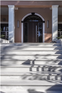 Marble Dionyssos White Steps