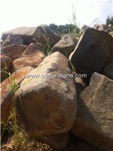 Basalt with Holes, Maping, Bule Stone, Zhangpu Black-Dark with Cats Paws and Pin Holes, Catspaw Basalt, China Dark Basalt, Basalt Slabs, Tiles, Pavers, Steppingstone, Cut-To-Size