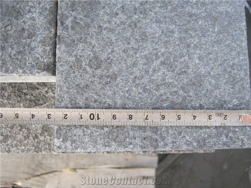 Black Basalt G684 Flamed Tiles, China Black Basalt