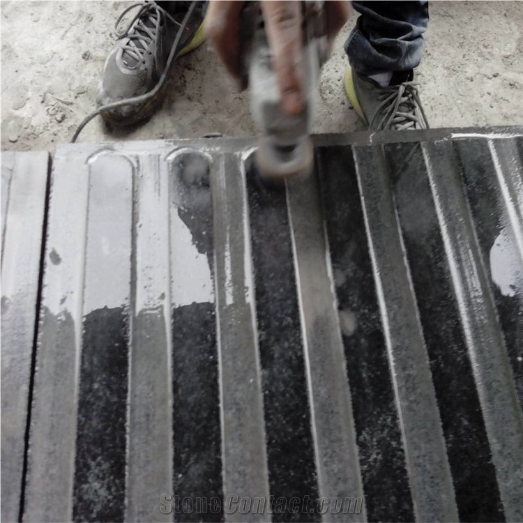 China Natural Padang Grey Granite G654 Granite Tactile Blind Paving