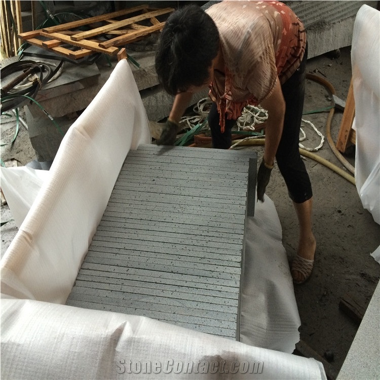 G654 Granite Slabs/Sesame Grey/Dark Grey/Polished Granite Tiles, Granite Wall Tiles, Granite Flooring