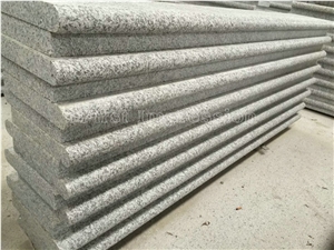 High Quality&Best Price China G623 Light Grey Granite Steps/Sesame White Flamed Granite Steps/Cheap Bianco Crystal Granite in Stairs Steps/Beveled Long Edge/Natural Building Stone Interior