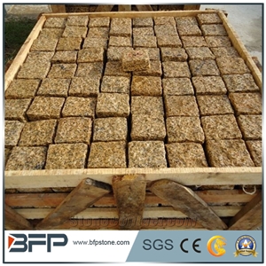 G682 China Yellow Rustic Golden Sand Sunset Yellow Desert Gold Granite Flamed or Cleft or Bushhammered Cube Stone Paver