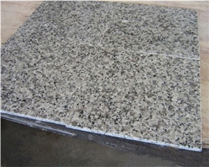 China Origin G439 Polished Slabs, Beta White Granite Stone,Gangsaw Polished Slab