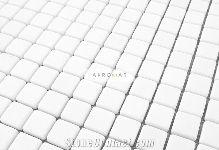 Mosaic Tumbled Thassos 2,3x2,3