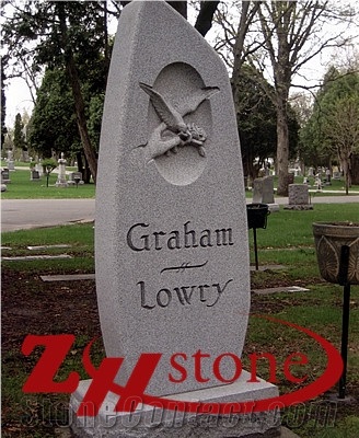 Cheap Price Tear Drop with Tree Engraving Tianshan Red Granite Upright Monuments/ Headstones/ Western Style Tombstones/ Engraved Tombstones/ Engraved Headstones