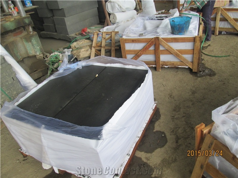 Chinese Grey Basalt Tiles/Hainan Black Basalt Stone /Grey Basalt Tiles Slab Step with Honed Basalt Slabs/Grey Basalt/Andesite/Basalto/Andesite/Lava Stone/Walling/Flooring/Cladding /Hainan Basalt