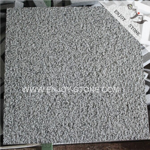 Bush Hammered Hainan Dark Grey Basalto Walkway Tiles,Hainan Black Bluestone Floor Tiles with Honeycomb,Grey Basaltina Paver,Black Andesite Paving Sets