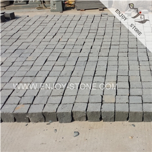 China Absolute Black Basalt,Black Andesite Stone,Basalt Driveway Paving Stone,Cobble Stone,Cube Stone for Walling & Flooring