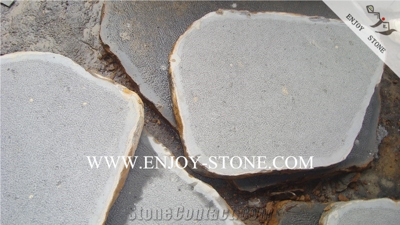 China Black Basalt Flagstone,Zhangpu Black Random Flagstones,Bushhammered Top Sides Natural Split Irregular Flagstone Walkway Pavers,Driveway,Courtyard Patio