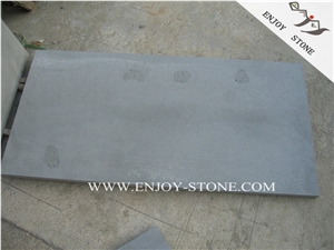 China Dark Grey Andesite Tiles with Catpaws,Andesite Paver,China Zhangpu Bluestone Tiles with Honeycomb Tile,Zhangpu Grey Basalto Floor,Paving Stone