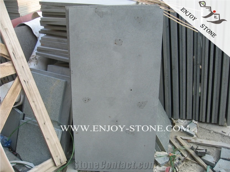 China Grey Basaltina Paver,Zhangpu Basalto Floor Tile,Bluestone with Honeycomb Tile,Paving Stone,Andesite Paver ,Basalt Slabs,Lava Stone Tile