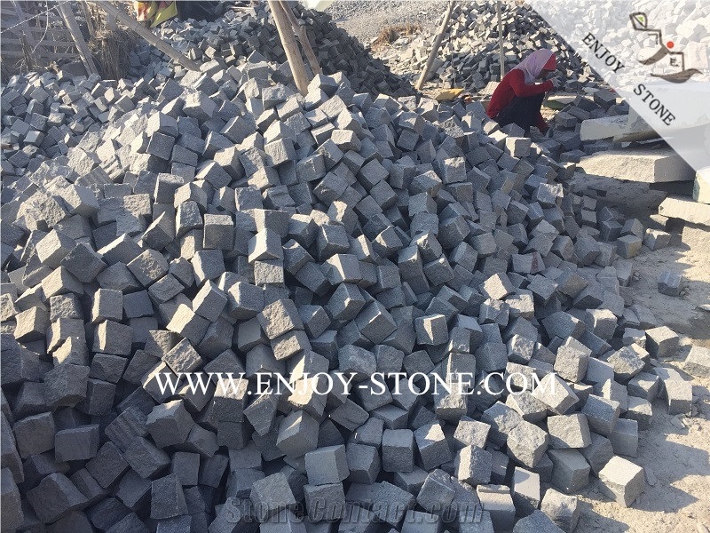 China Padang Dark Grey G654 Granite Cobble Stone,All Natural Split Cube Stone for Exterior Pattern,Split Finish Garden Stepping Pavements