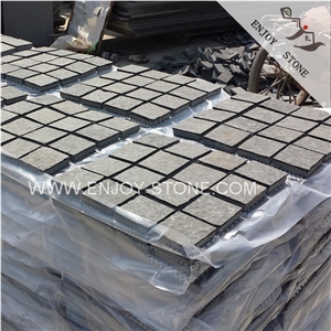 Exfoliated / Flamed Finish Black Basalt Cobble Stone,Zhangpu Black Basalt Quarry,Black Basalt Paving Stone with Mesh,Cobblestone with Mesh