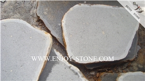 Zhangpu Black Andesite/Basalt Flagstone,Bush Hammered Surface Sides Natural Split Flagstone Walkway Pavers,Random Flagstone Road Paving