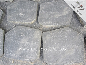 Zhangpu Black Basalt Flagstone Flooring for Courtyard Road Paving,Random Pattern,Irregular Flagstone Patio