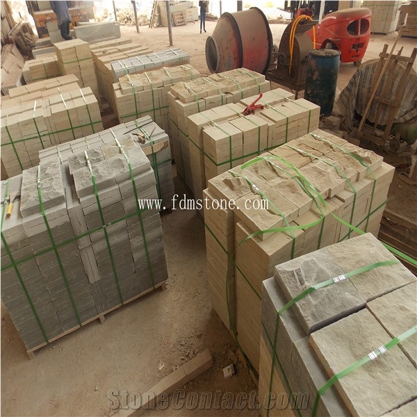 Sichuan Green Sandstone Mushroom Finishing Wall Cladding Tiles, Natural Split Face Castle Sandstone Exterior Decoration