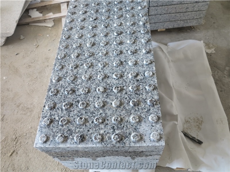 Cheap G603 Grey Granite Blind Stone Tactile Flooring Paving Tile