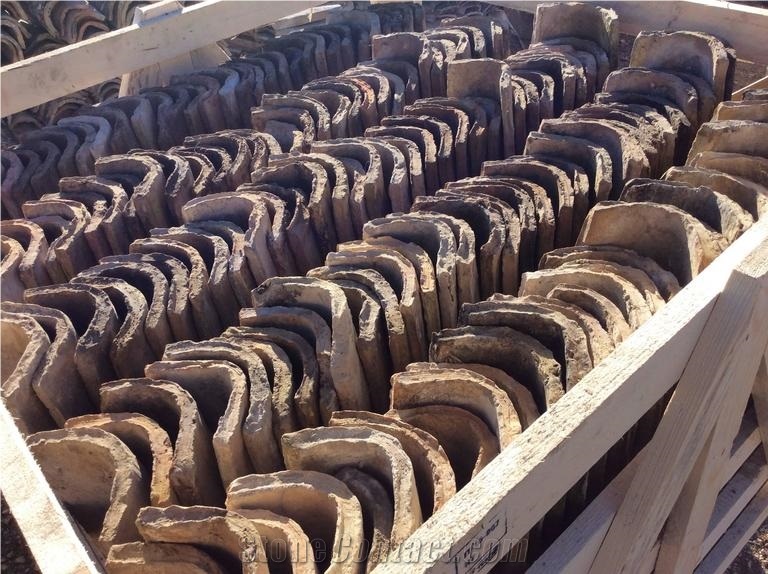Antique Terracotta Reclaimed Roof Tiles