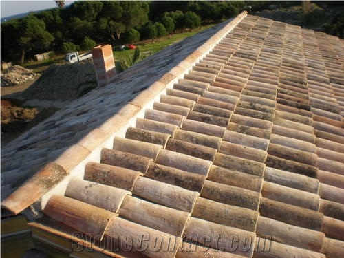 Antique Terracotta Reclaimed Roof Tiles