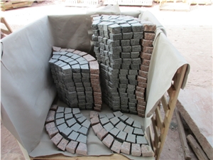 China Popular Cheap G612 Dark Grey + G562 Maple Red Granite Flamed+ Natural Split Cube Stone Mesh Paving Sets, Cobble Stone Mesh Garden Stepping Pavements, Walkway, Driveway, Patio Pavers