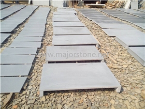 Grey Basalt/ Basaltina / Basalto/ Inca Grey/ Hainan Grey/ Hainan Grey Basalt/ Tiles/ Walling/ Flooring/Light Basalt / Andesite / Wall Tiles / Slabs / Covering / Blue Stone