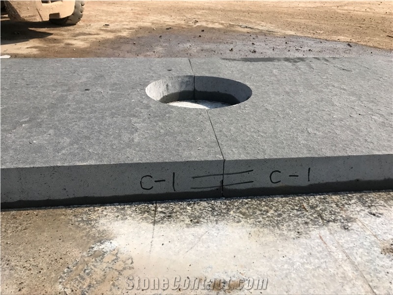 China Black Basalt Zangpu,Basalte De Zangpu,Zhangpu Black Flamed Paving Tiles