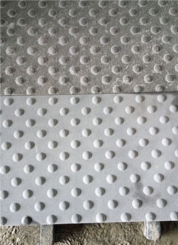 China Zhangpu Black Basalt Pedestrian Paving Stone, Tactile, Paving Stone,Blind Stone Pavers,Paving Sets,Blind Paving Stone,Floor Covering,Flamed Surface,Flamed Sandblasted Paving Stone Tiles