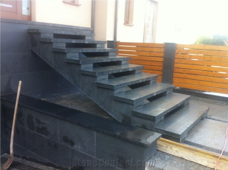 Granite Steps, Risers