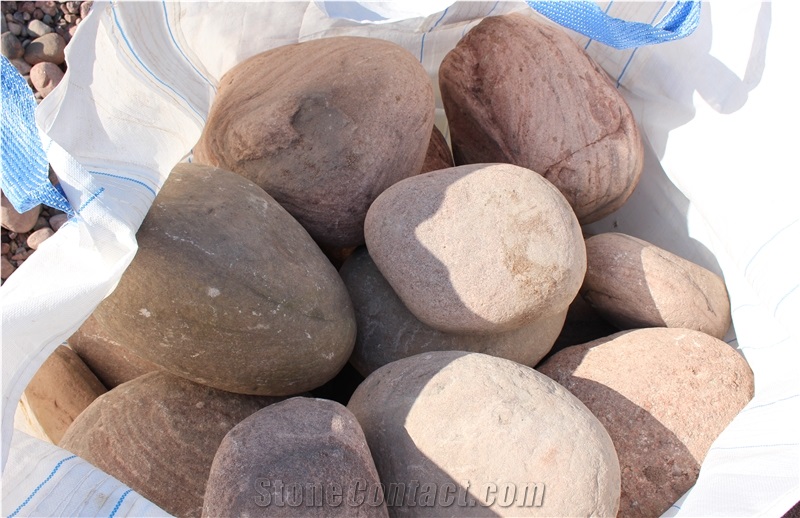 Garden Cobbles and Boulders