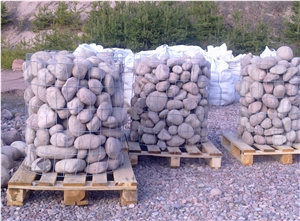 Garden Cobbles and Boulders