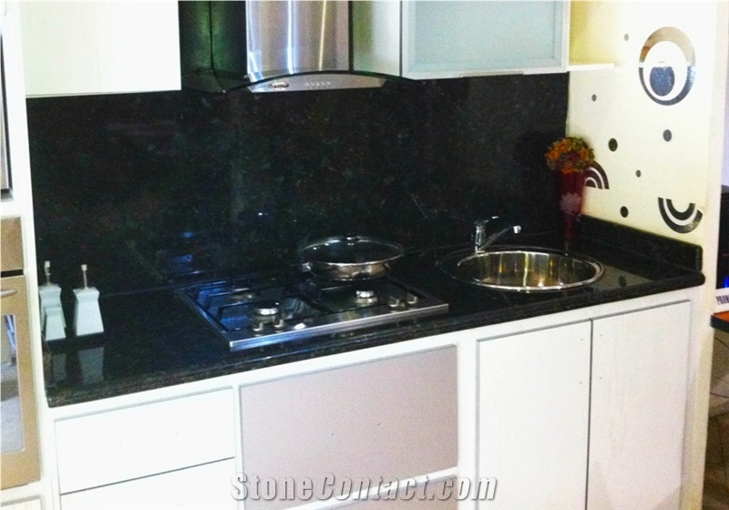 Multicolor Cardenal Granite Kitchen Countertop