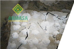 Argamassa Expansiva - Expansive Mortars