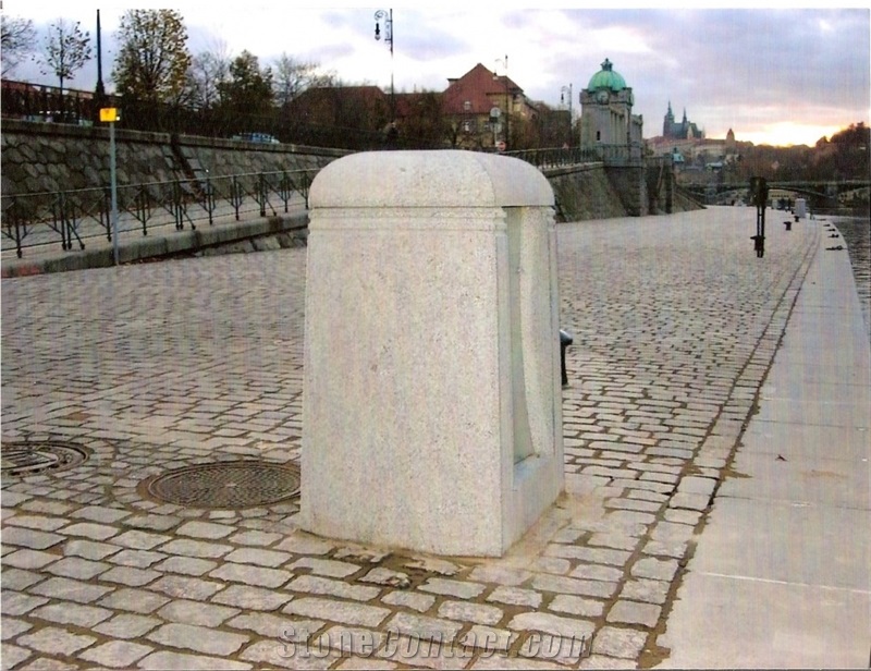Hudcice Granite Street Bollards