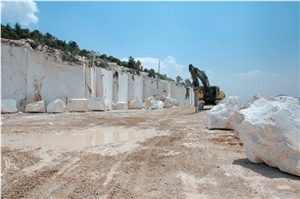 Likya Pearl Marble Blocks