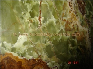 2017 New Style Dark Green Onyx Tiles Collection