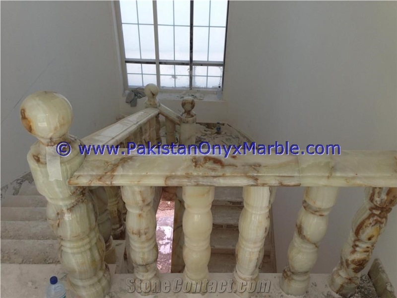 Top Quality Cheap Price Onyx Stair Steps, Onyx Treads and Risers Collection