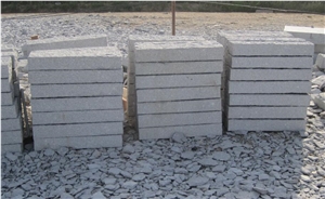 G375 Granite, China Grey Granite Tiles, Flamed, Bush Hammered, Chiseled, Kerb, Kerbstones, Curbs, Curbstone, Steps, Boulders, Side Stones, Pool Coping, Paving Sets