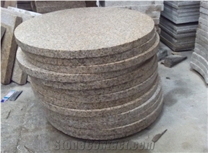 Yellow Stone Pyramid Pier Caps,Fine Pineapple Finished Quoins. Beige Granite Stone Paving