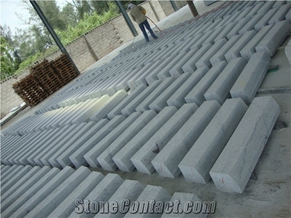 G341 Light Grey Granite Flamed Bevel Edge Kerbstones, Chamfered 5*5cm Curbstones, Granite Road Side Stone, Garden Paving Decoration, Natural Building Stone Curbs, Kerbs Project, Rough-Picked Kerbstone