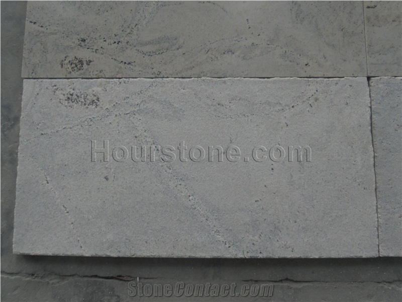 Beautiful Chinese Mathura Gold Granite Slabs & Tiles for Floor Covering