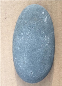 China Orignal Unpolished Grey River Stone Pebbles