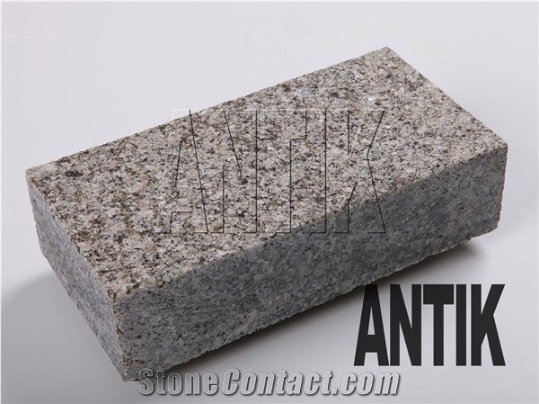 Cobble Stone from Tansky Granite Flamed Middle Grey