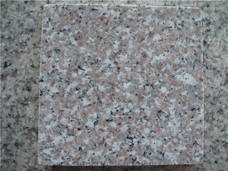 Polished New G635 Natural Granite Stone China Red Granite Tile & Slab