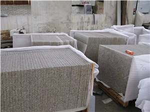 Gold Leaf,Golden Cristal,Golden Crystal,Golden Leaf,Golden Peach Granite Tiles/Granite Floor Covering/Flooring/Floor Tiles