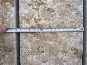 Misty Golden Rusty Golden G682 Granite Kerbstone