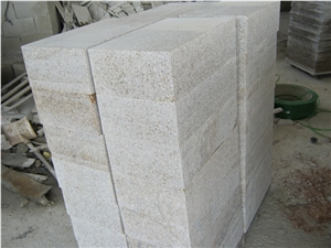 Misty Golden Rusty Golden G682 Granite Kerbstone