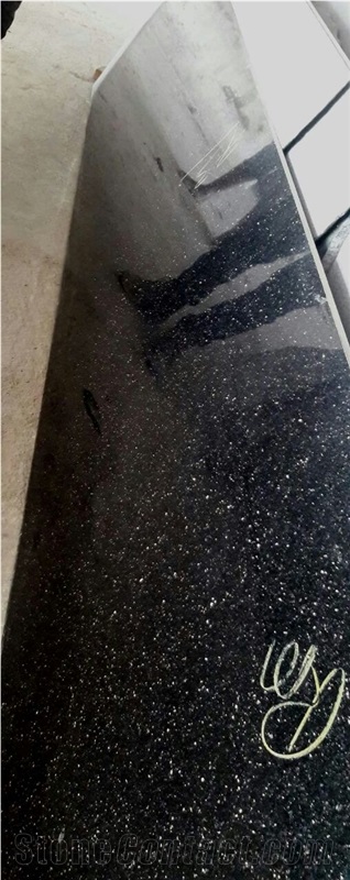 Black Galaxy Granite Slabs & Tiles