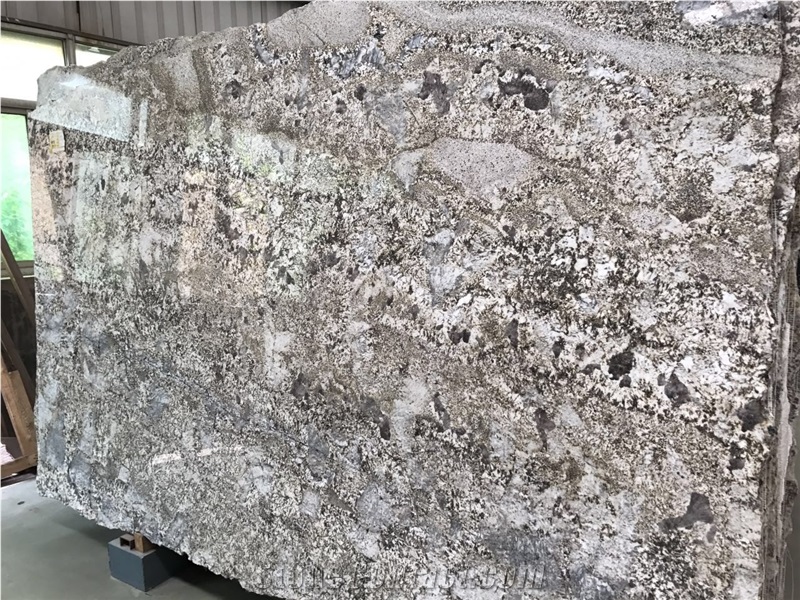 Araras Gold Granite Slab/Arara Gold/Brasil Yellow Granite